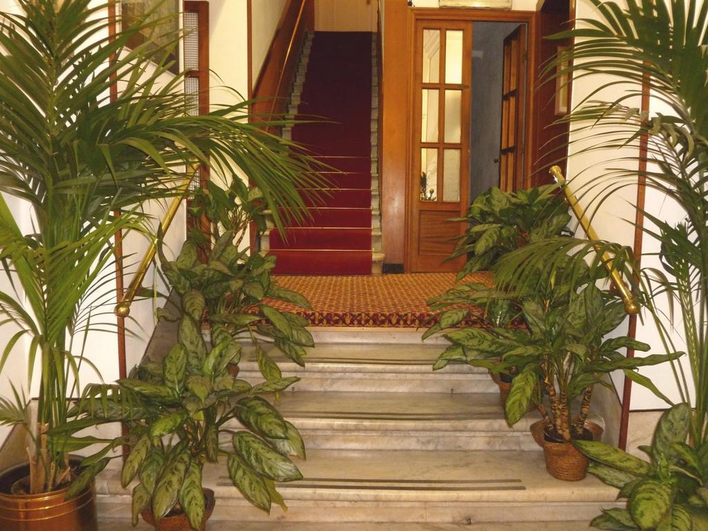 Hotel Agnello D'Oro Genova Exterior photo